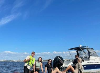 Морское путешествие: катер, сап-борды и отдых на воде — фото 4