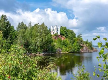 В парк Монрепо на катере — водная экскурсия по Сайменскому каналу и живописным островам — фото 7