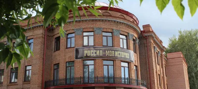 Комплексная выставка «МЧС России. 35 лет во имя жизни» — фото 2