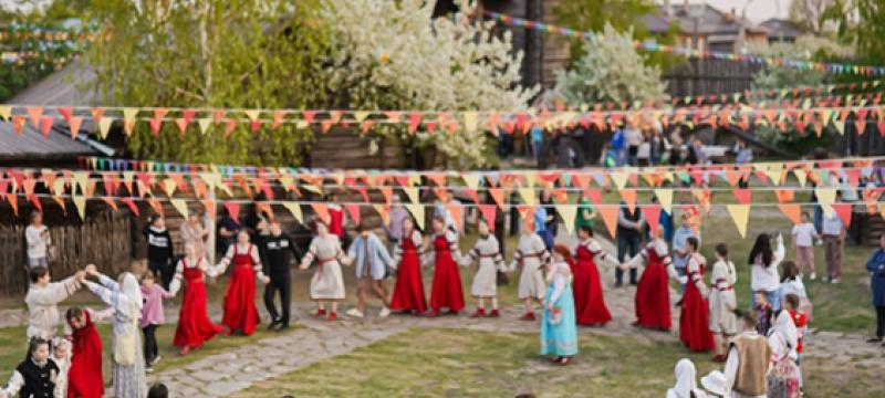 Этно-праздник «Лада-Ладушка», посвященный Дню семьи, любви и верности — фото 1
