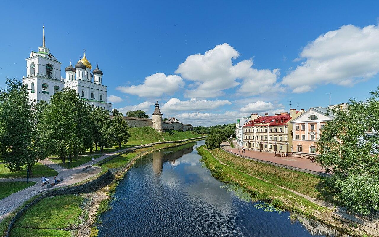 Pskov_asv07-2018_Kremlin_view_from_east_img2 Pskov_asv07-2018_Kremlin_view_from_east_img2