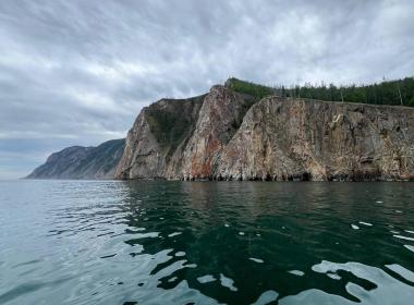 Трофейный хариус. Рыбалка с гидом на Байкале — фото 4