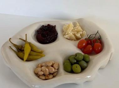 ПИТЬ/ЛЕПИТЬ: тарелка для закусок и встреча с сомелье
